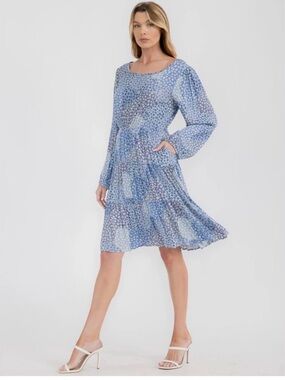 NWT Blue Floral Tiered Dress W/ Pockets